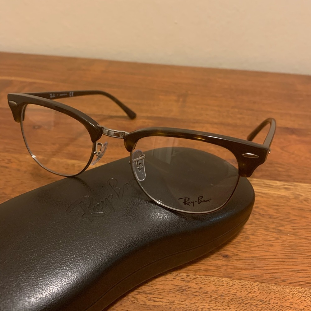 BRAND NEW *NEVER USED* RAY BANS GLASSES - Picture 4 of 8